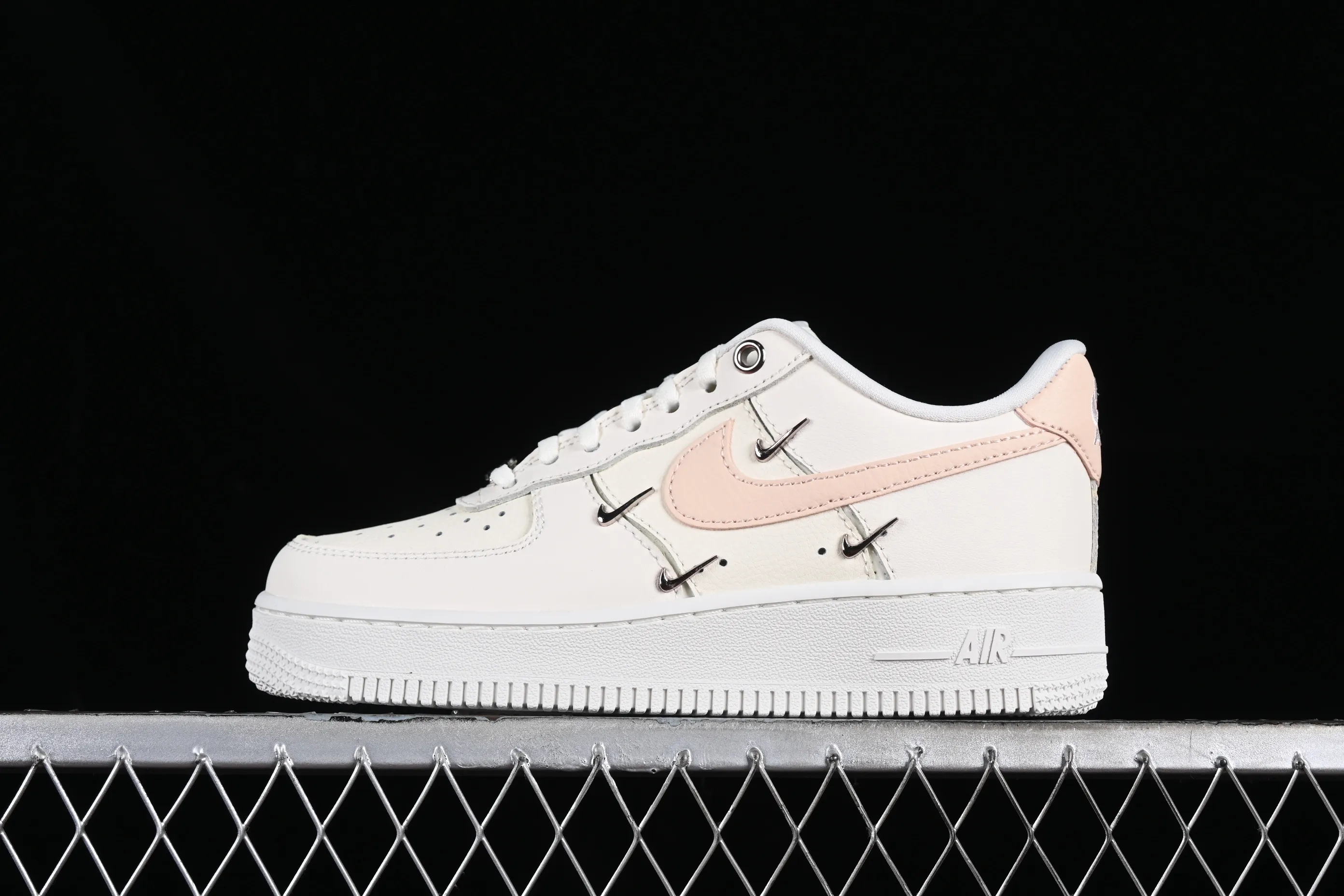 All Categories Nk Air Force 1 Air Force Series Nk Air Force 1 Low Air Force Low Nk Air Force 1'07 Low Joint Rose Gold Hook Air Force One Low Casual Sneakers FV8110-181